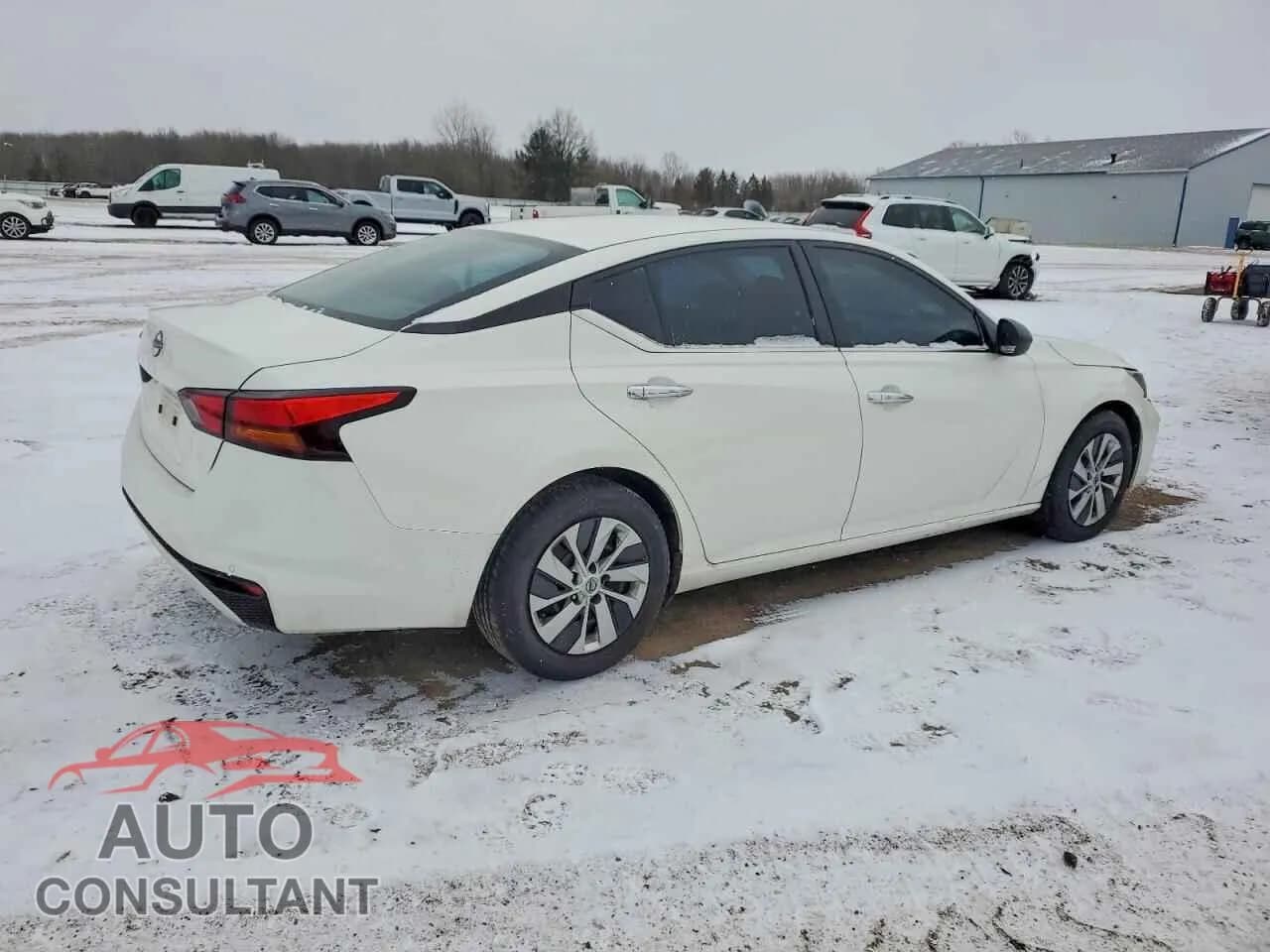 2024 NISSAN ALTIMA Damaged VIN 1N4BL4BV7RN370237 – side profile 2024 NISSAN ALTIMA Damaged VIN 1N4BL4BV7RN370237 – side profile