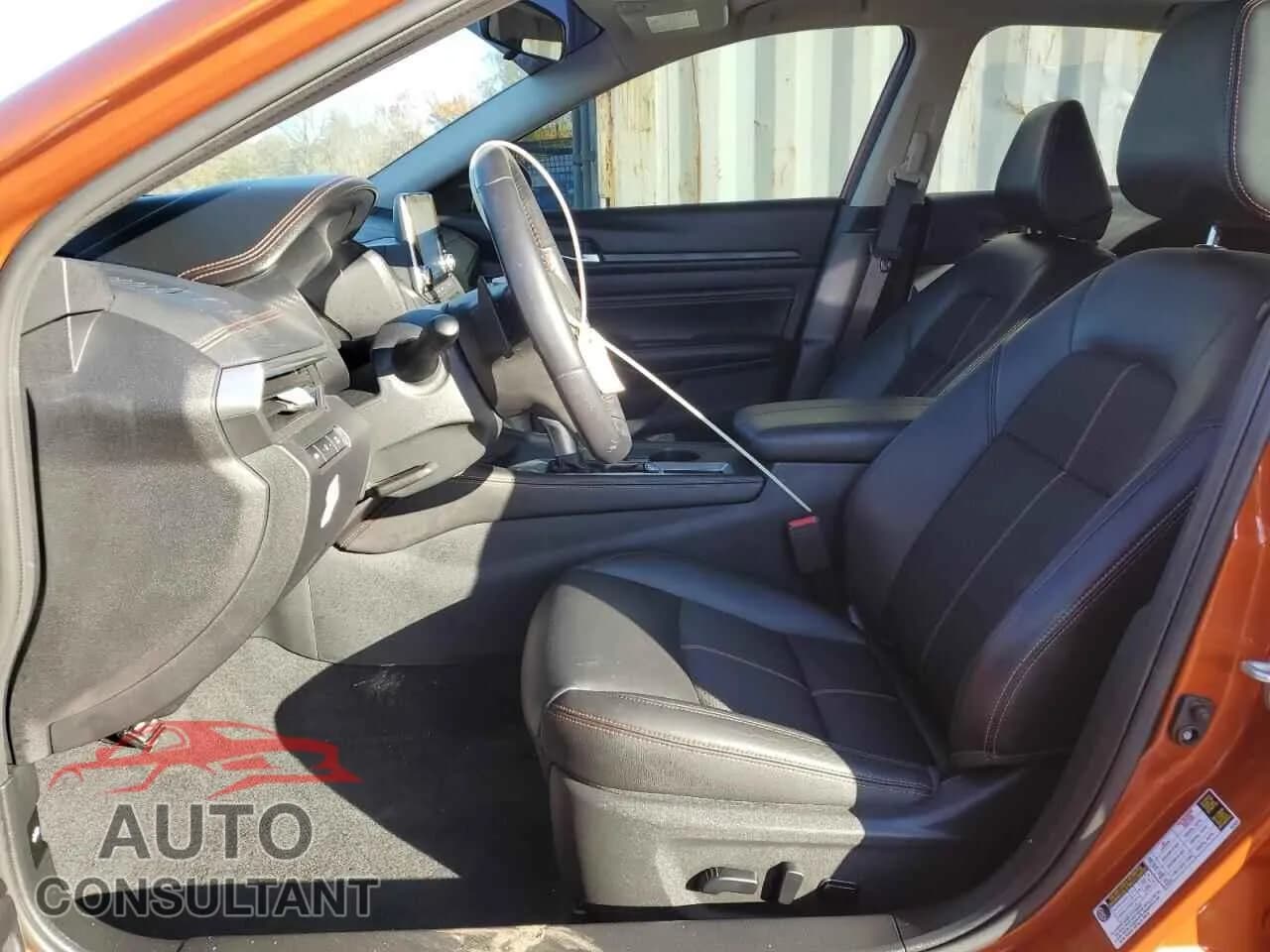 2019 NISSAN ALTIMA Damaged VIN 1N4BL4CV0KC125358 – exterior detail 2019 NISSAN ALTIMA Damaged VIN 1N4BL4CV0KC125358 – exterior detail