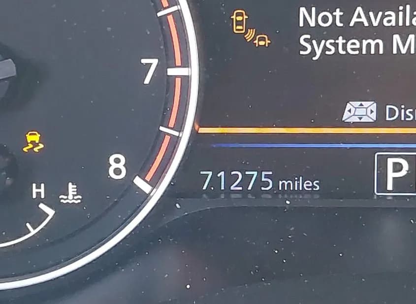 2019 NISSAN Altima Used VIN 1N4BL4CV7KC178882 – exterior detail 2019 NISSAN Altima Used VIN 1N4BL4CV7KC178882 – exterior detail