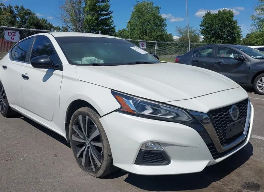 2019 NISSAN Altima Used VIN 1N4BL4CV7KC178882 – photo 14 2019 NISSAN Altima Used VIN 1N4BL4CV7KC178882 – photo 14