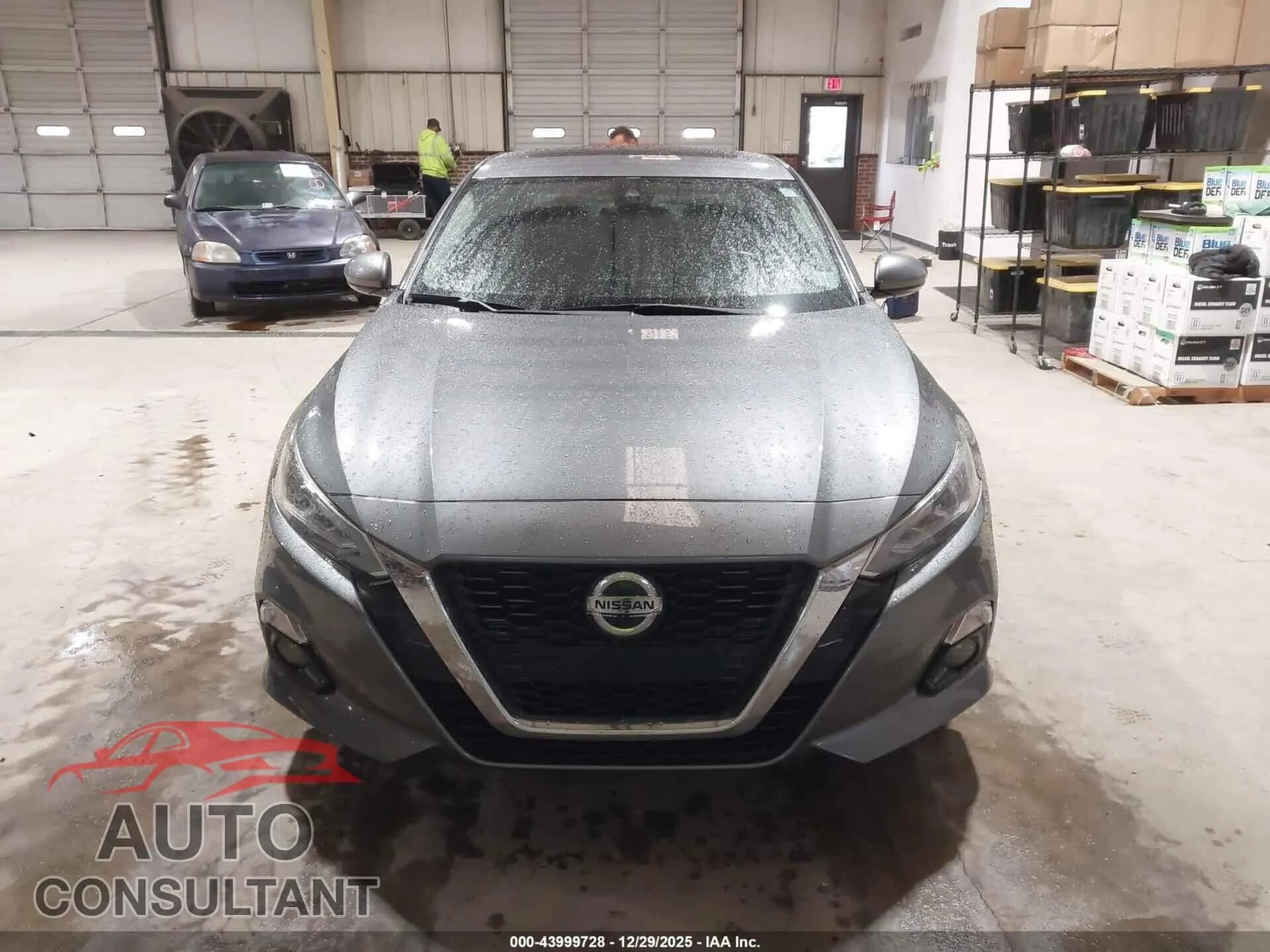 2019 NISSAN ALTIMA Damaged VIN 1N4BL4EV0KC122098 – photo 12 2019 NISSAN ALTIMA Damaged VIN 1N4BL4EV0KC122098 – photo 12