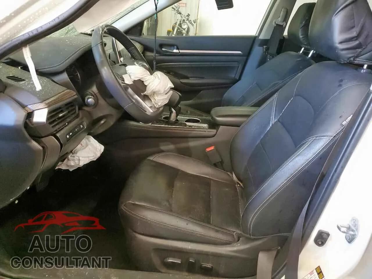 2020 NISSAN ALTIMA Damaged VIN 1N4BL4EVXLC116472 – exterior detail 2020 NISSAN ALTIMA Damaged VIN 1N4BL4EVXLC116472 – exterior detail