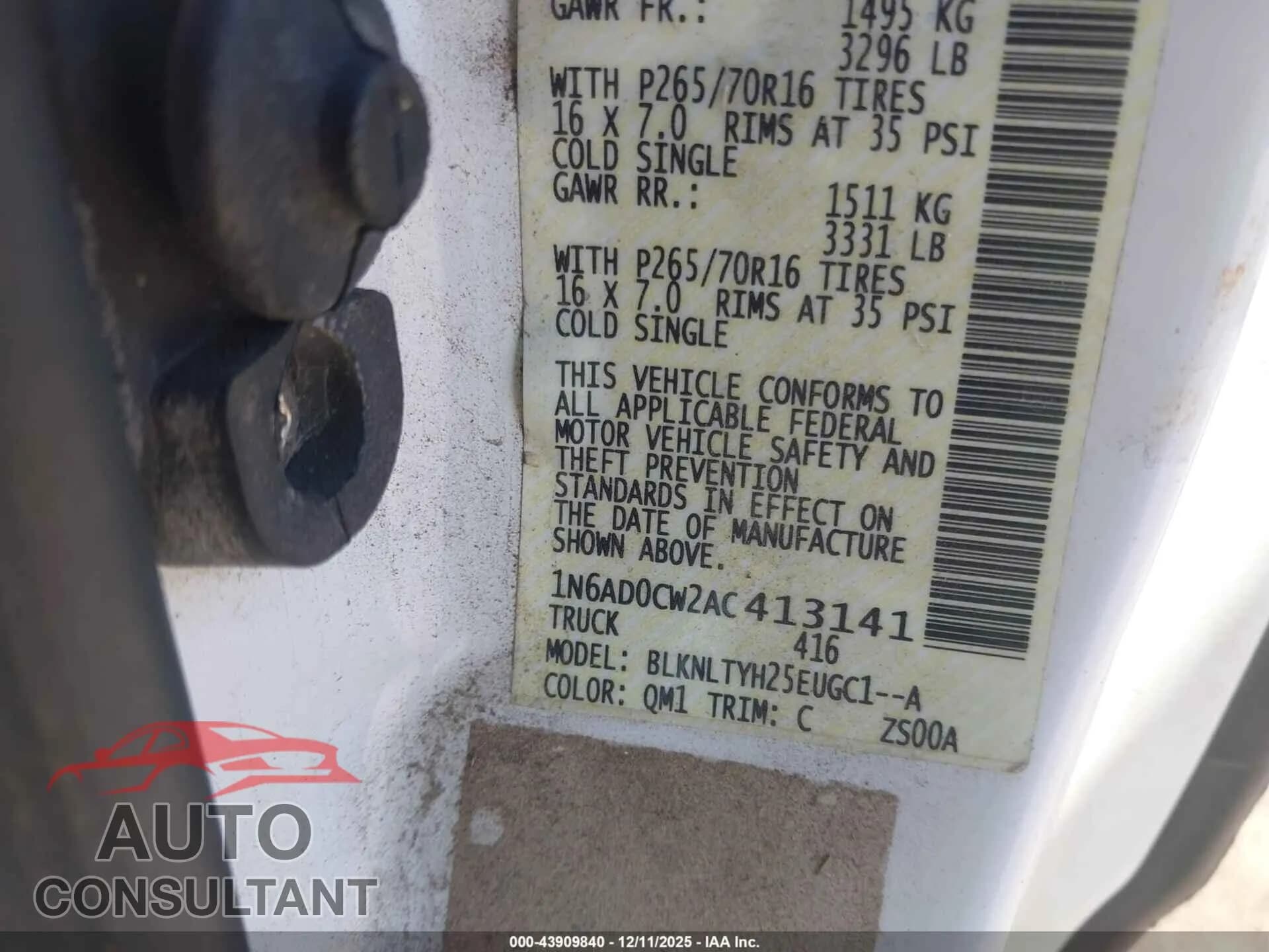 2010 NISSAN FRONTIER Damaged VIN 1N6AD0CW2AC413141 – trunk area 2010 NISSAN FRONTIER Damaged VIN 1N6AD0CW2AC413141 – trunk area