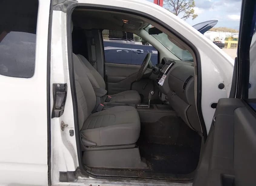 2019 NISSAN Frontier Used VIN 1N6BD0CTXKN735252 – interior seats 2019 NISSAN Frontier Used VIN 1N6BD0CTXKN735252 – interior seats