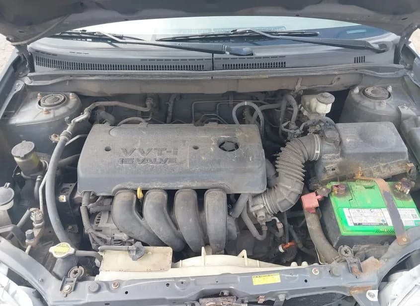 2006 TOYOTA Corolla Used VIN 1NXBR32E06Z588553 – trunk area 2006 TOYOTA Corolla Used VIN 1NXBR32E06Z588553 – trunk area