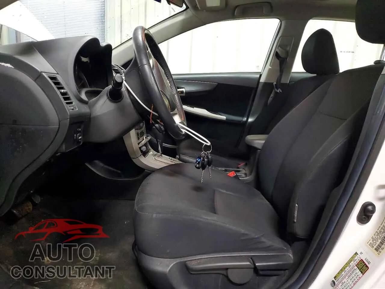 2010 TOYOTA COROLLA Damaged VIN 1NXBU4EE8AZ373527 – exterior detail 2010 TOYOTA COROLLA Damaged VIN 1NXBU4EE8AZ373527 – exterior detail