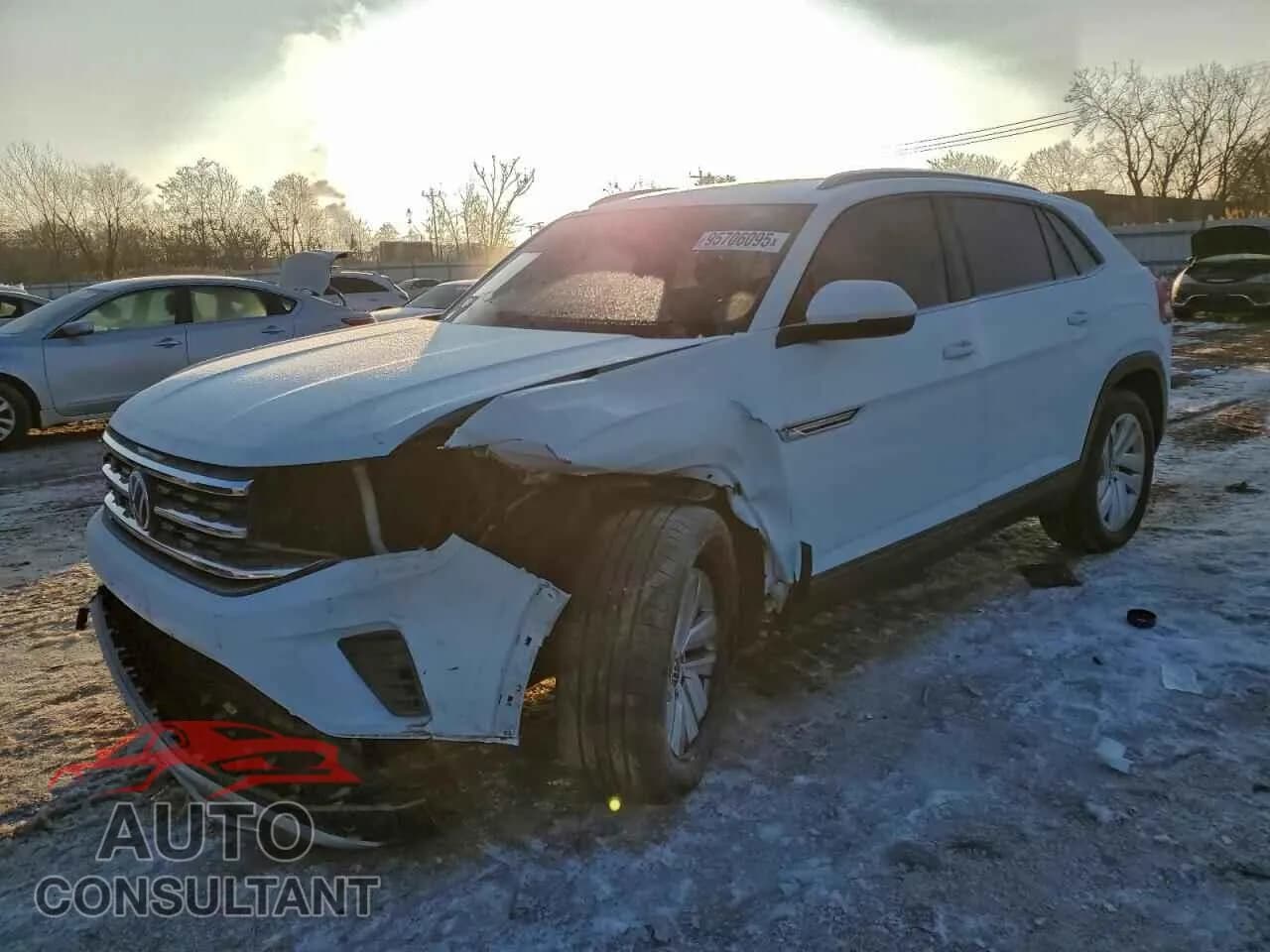 2021 VOLKSWAGEN ATLAS Damaged VIN 1V2KC2CA7MC235448 – front exterior 2021 VOLKSWAGEN ATLAS Damaged VIN 1V2KC2CA7MC235448 – front exterior