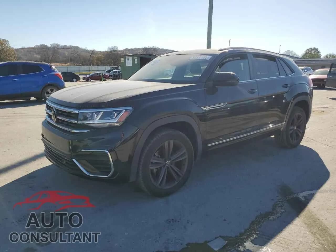 2021 VOLKSWAGEN ATLAS Damaged VIN 1V2PE2CA7MC213823 – front exterior 2021 VOLKSWAGEN ATLAS Damaged VIN 1V2PE2CA7MC213823 – front exterior