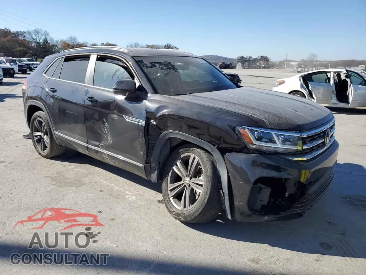 2021 VOLKSWAGEN ATLAS Damaged VIN 1V2PE2CA7MC213823 – dashboard 2021 VOLKSWAGEN ATLAS Damaged VIN 1V2PE2CA7MC213823 – dashboard