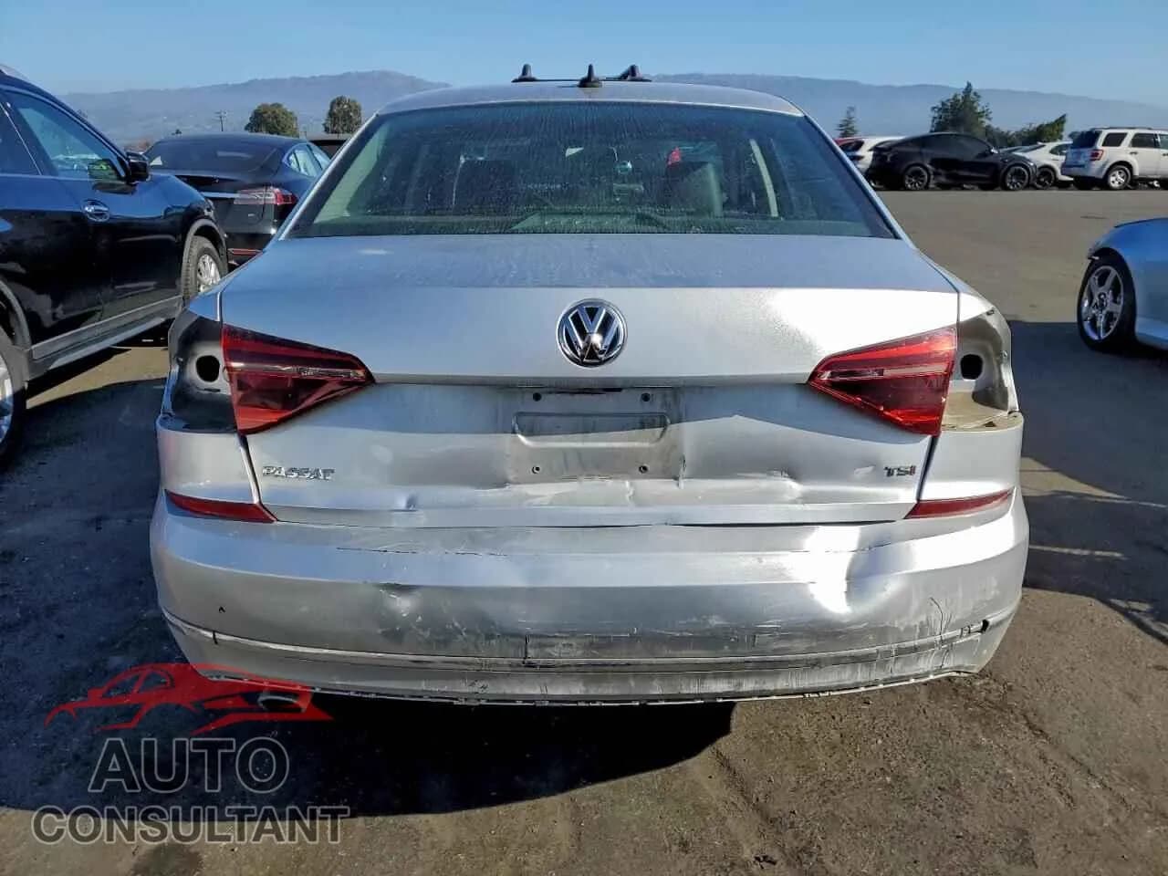 2018 VOLKSWAGEN PASSAT Damaged VIN 1VWAA7A37JC000979 – engine bay 2018 VOLKSWAGEN PASSAT Damaged VIN 1VWAA7A37JC000979 – engine bay