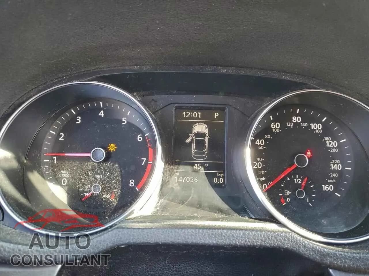 2018 VOLKSWAGEN PASSAT Damaged VIN 1VWAA7A37JC000979 – trunk area 2018 VOLKSWAGEN PASSAT Damaged VIN 1VWAA7A37JC000979 – trunk area