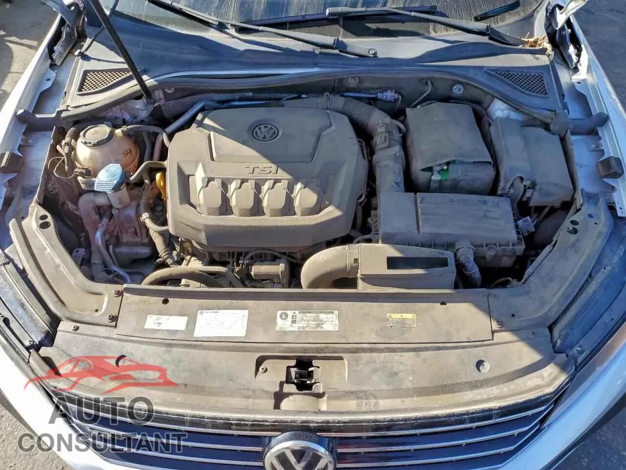 2018 VOLKSWAGEN PASSAT Damaged VIN 1VWAA7A37JC000979 – photo 11 2018 VOLKSWAGEN PASSAT Damaged VIN 1VWAA7A37JC000979 – photo 11