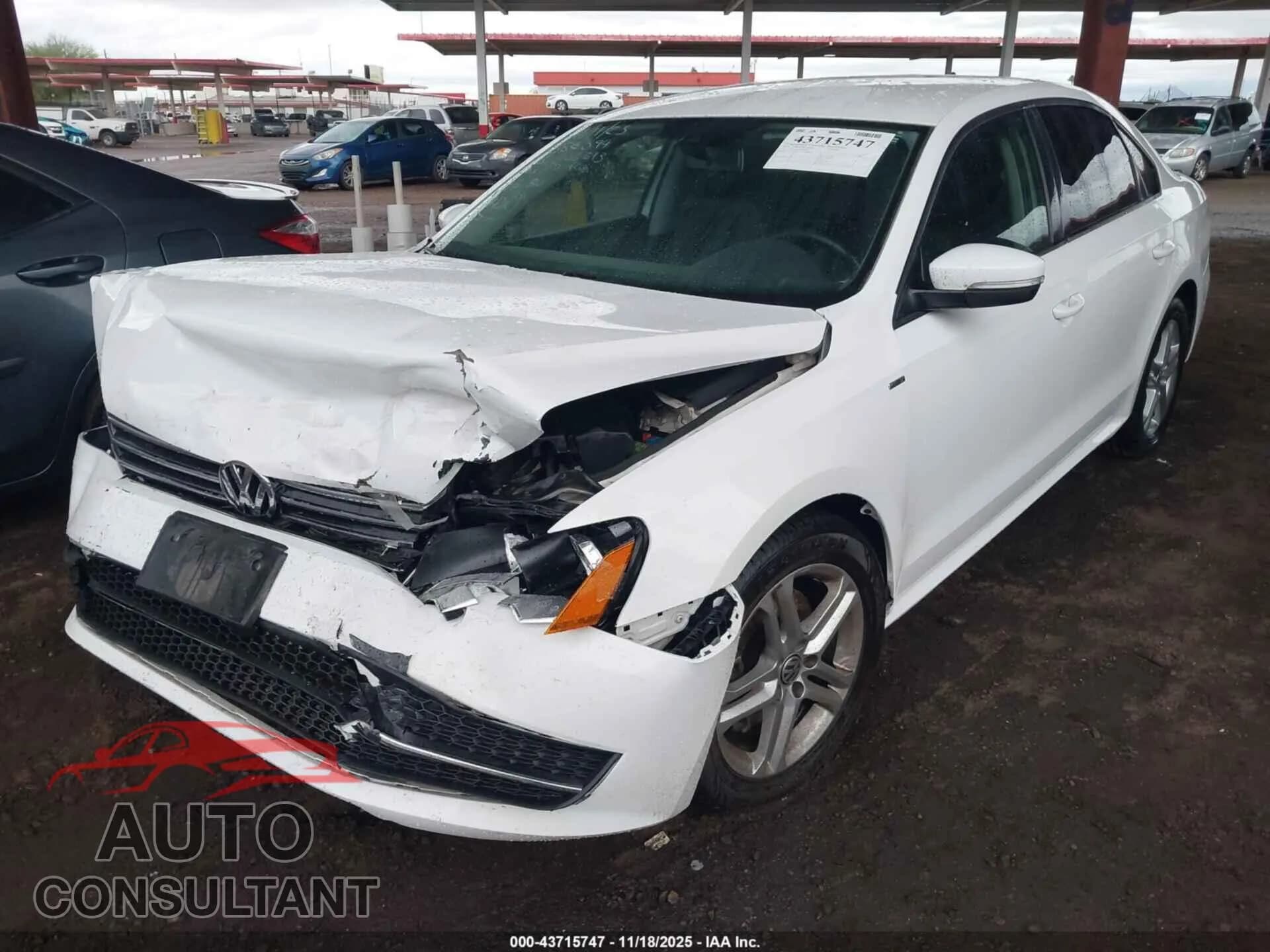 2014 VOLKSWAGEN PASSAT Damaged VIN 1VWAT7A39EC086893 – rear exterior 2014 VOLKSWAGEN PASSAT Damaged VIN 1VWAT7A39EC086893 – rear exterior
