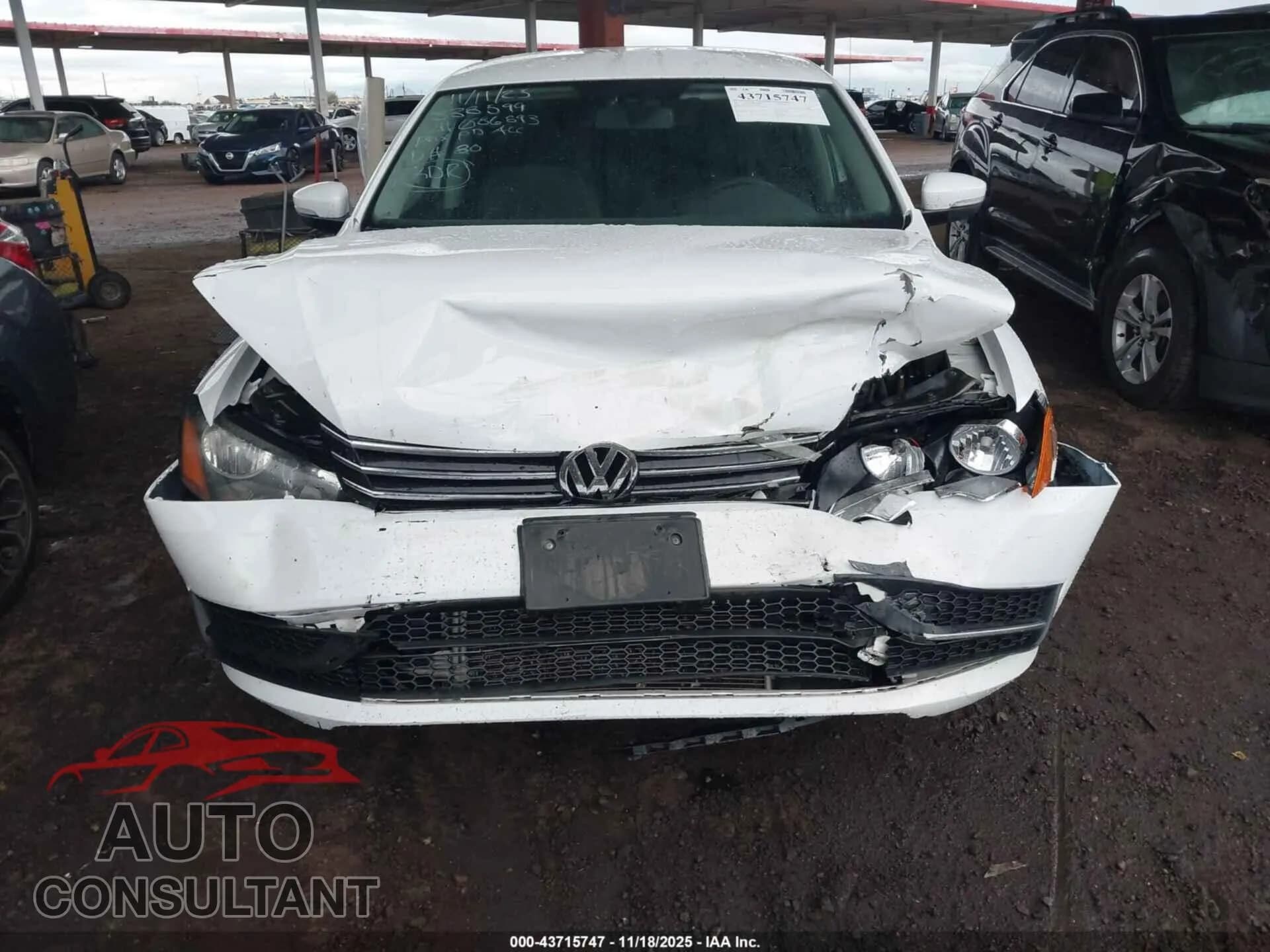 2014 VOLKSWAGEN PASSAT Damaged VIN 1VWAT7A39EC086893 – engine bay 2014 VOLKSWAGEN PASSAT Damaged VIN 1VWAT7A39EC086893 – engine bay