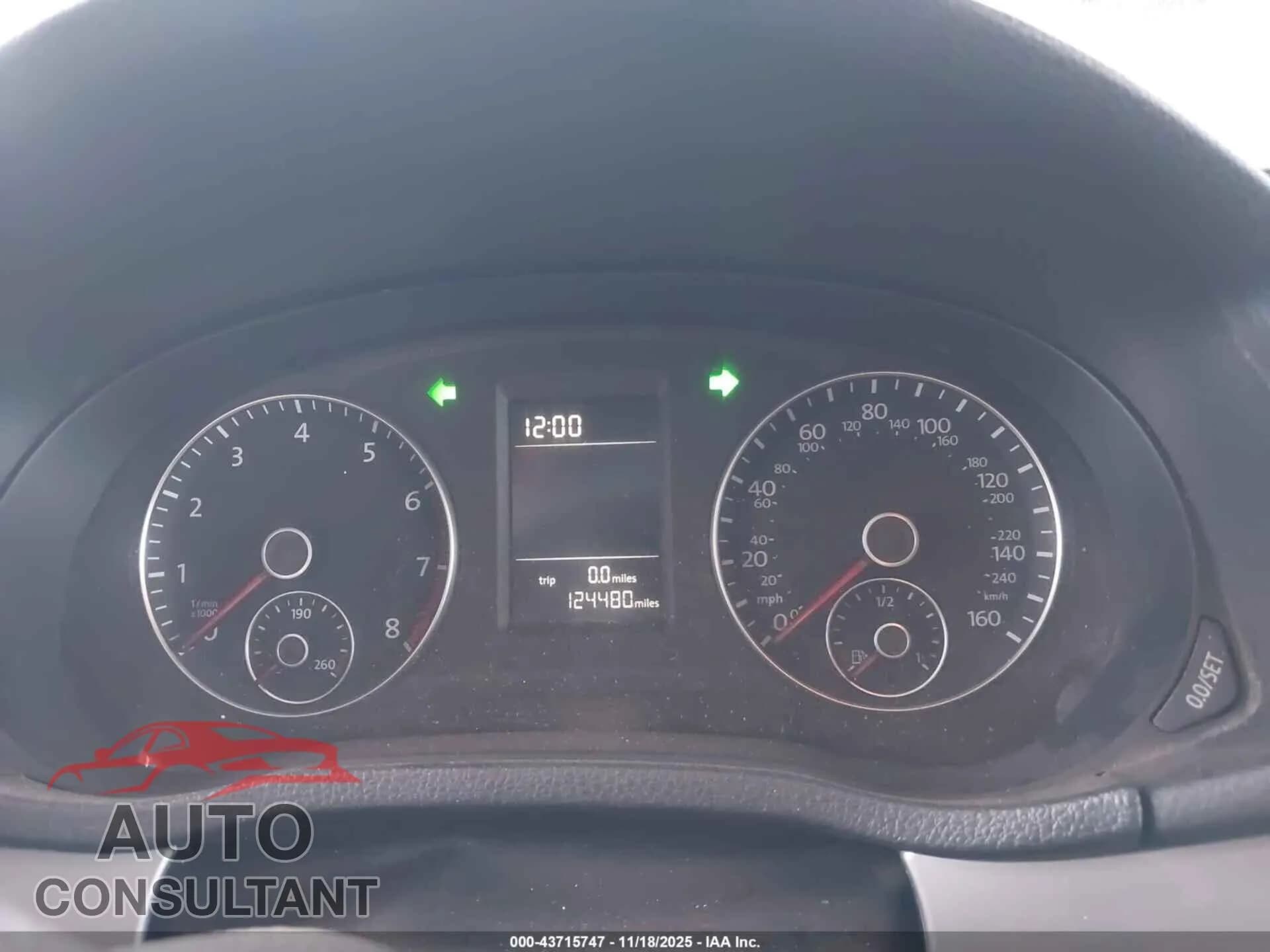 2014 VOLKSWAGEN PASSAT Damaged VIN 1VWAT7A39EC086893 – exterior detail 2014 VOLKSWAGEN PASSAT Damaged VIN 1VWAT7A39EC086893 – exterior detail