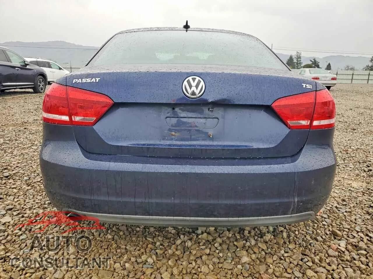 2014 VOLKSWAGEN PASSAT Damaged VIN 1VWAT7A3XEC028128 – engine bay 2014 VOLKSWAGEN PASSAT Damaged VIN 1VWAT7A3XEC028128 – engine bay