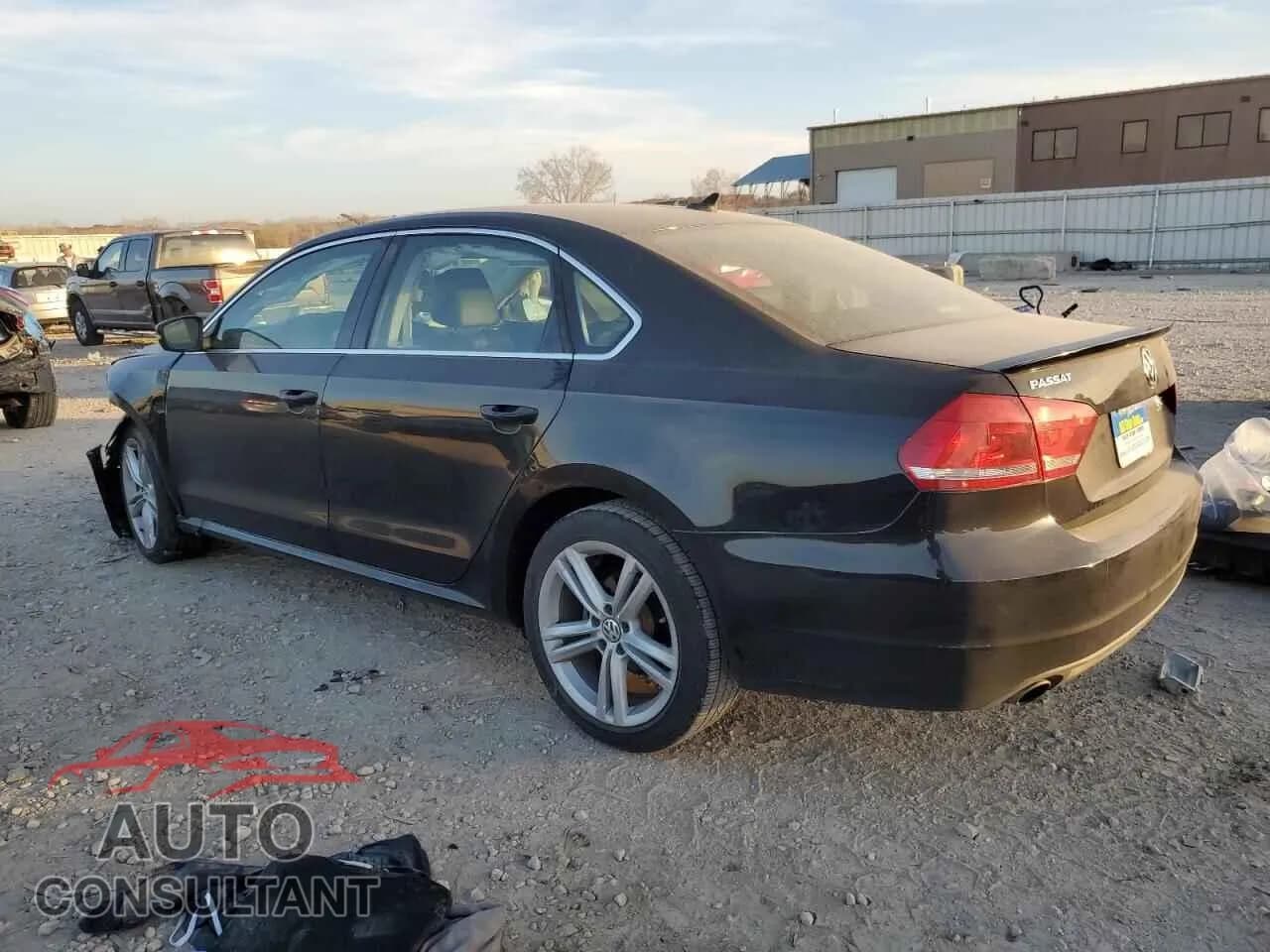 2014 VOLKSWAGEN PASSAT Damaged VIN 1VWBS7A38EC063533 – rear exterior 2014 VOLKSWAGEN PASSAT Damaged VIN 1VWBS7A38EC063533 – rear exterior