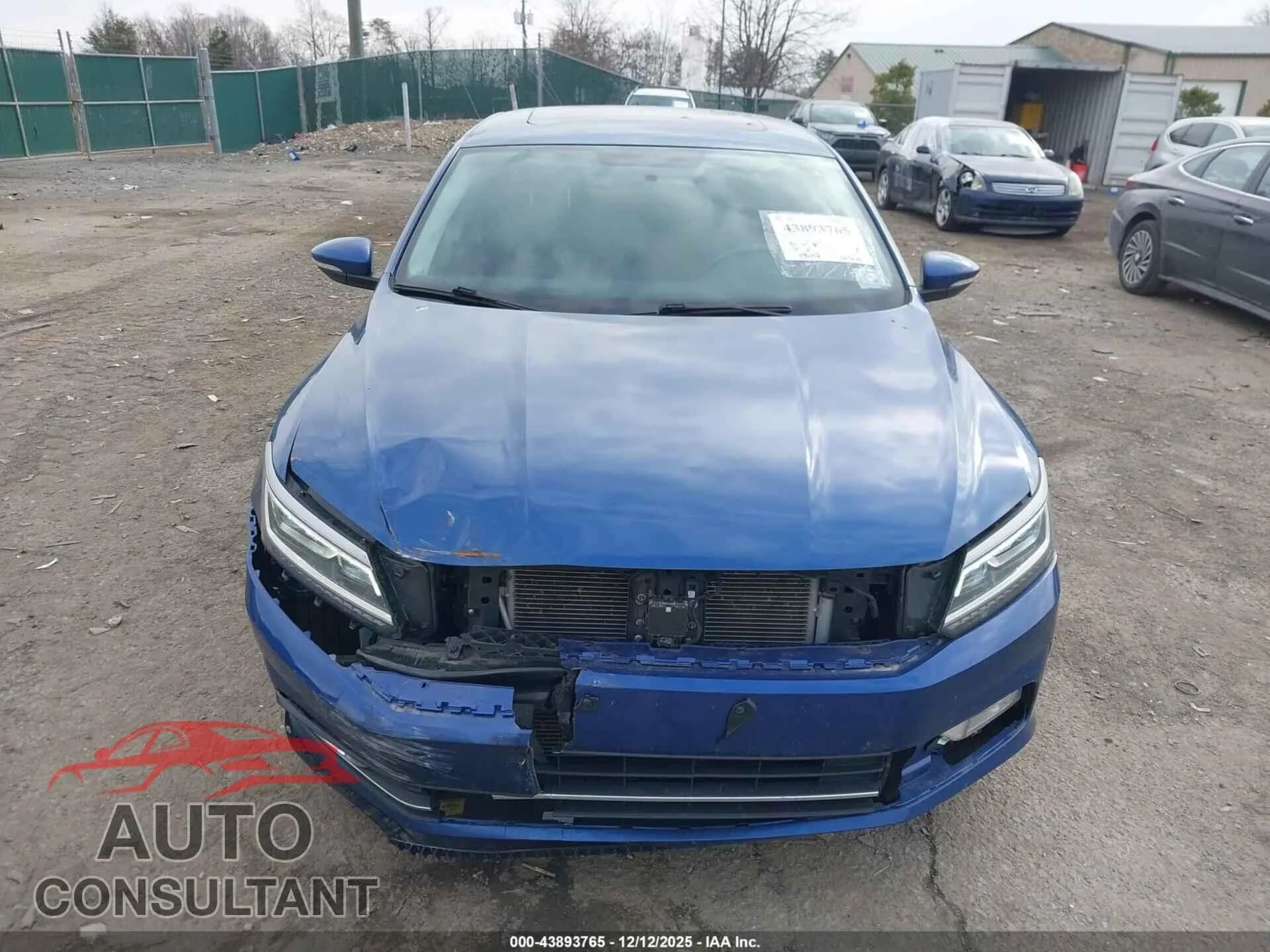 2016 VOLKSWAGEN PASSAT Damaged VIN 1VWBT7A37GC022682 – engine bay 2016 VOLKSWAGEN PASSAT Damaged VIN 1VWBT7A37GC022682 – engine bay