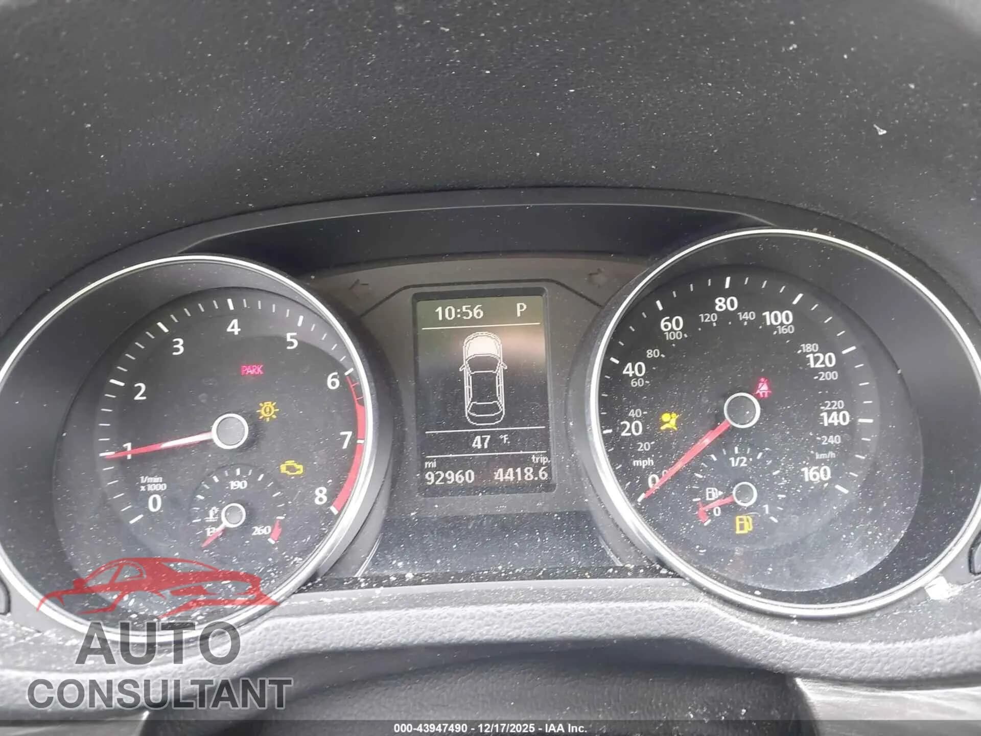 2016 VOLKSWAGEN PASSAT Damaged VIN 1VWBT7A38GC024232 – exterior detail 2016 VOLKSWAGEN PASSAT Damaged VIN 1VWBT7A38GC024232 – exterior detail