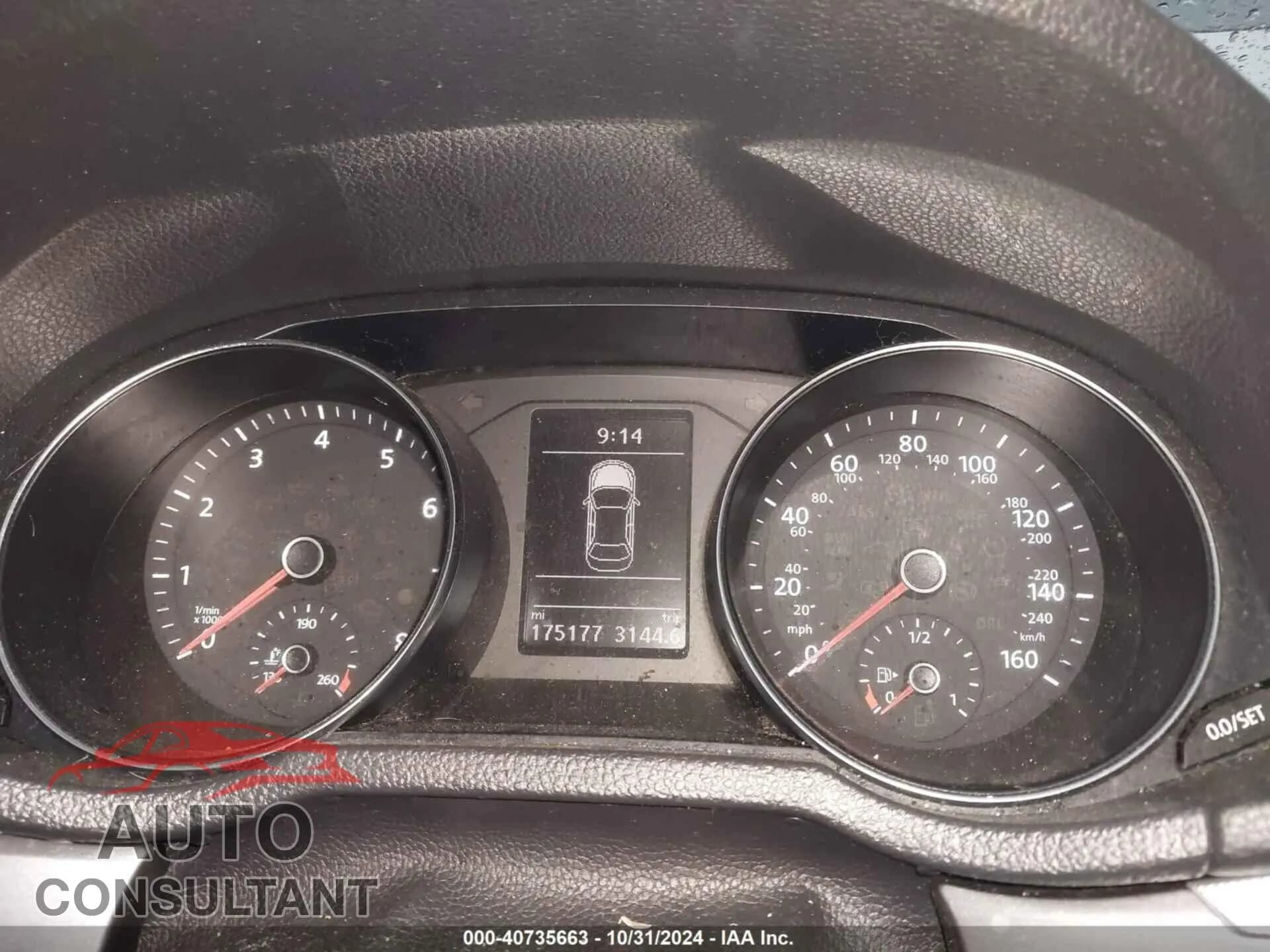 2017 VOLKSWAGEN PASSAT Damaged VIN 1VWDT7A32HC046365 – exterior detail 2017 VOLKSWAGEN PASSAT Damaged VIN 1VWDT7A32HC046365 – exterior detail