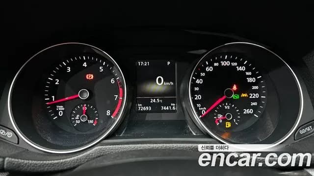 2018 Volkswagen The New Passat 2.0 TSI Sold VIN 1VWZZZA3ZJC043240 – interior seats 2018 Volkswagen The New Passat 2.0 TSI Sold VIN 1VWZZZA3ZJC043240 – interior seats