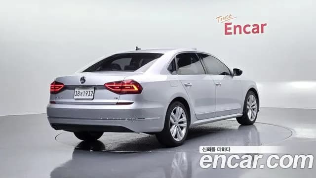 2018 Volkswagen The New Passat 2.0 TSI Sold VIN 1VWZZZA3ZJC044314 – rear exterior 2018 Volkswagen The New Passat 2.0 TSI Sold VIN 1VWZZZA3ZJC044314 – rear exterior