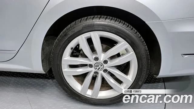 2018 Volkswagen The New Passat 2.0 TSI Sold VIN 1VWZZZA3ZJC044314 – photo 14 2018 Volkswagen The New Passat 2.0 TSI Sold VIN 1VWZZZA3ZJC044314 – photo 14