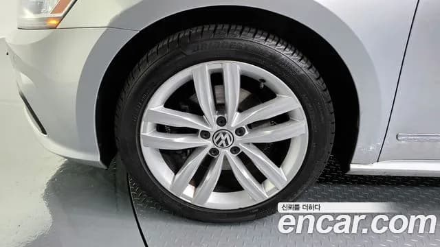 2018 Volkswagen The New Passat 2.0 TSI Sold VIN 1VWZZZA3ZJC044314 – photo 36 2018 Volkswagen The New Passat 2.0 TSI Sold VIN 1VWZZZA3ZJC044314 – photo 36