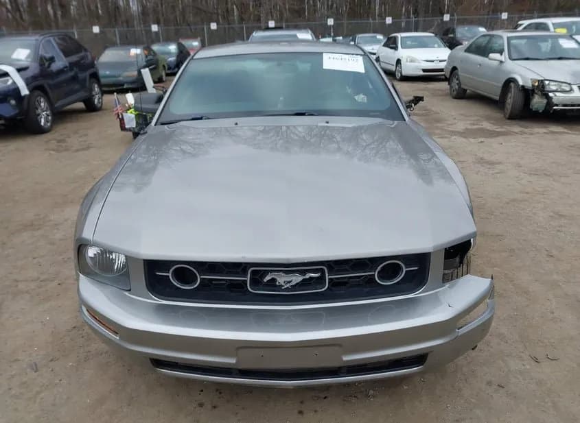 2008 FORD Mustang Used VIN 1ZVHT80N785102931 – engine bay 2008 FORD Mustang Used VIN 1ZVHT80N785102931 – engine bay