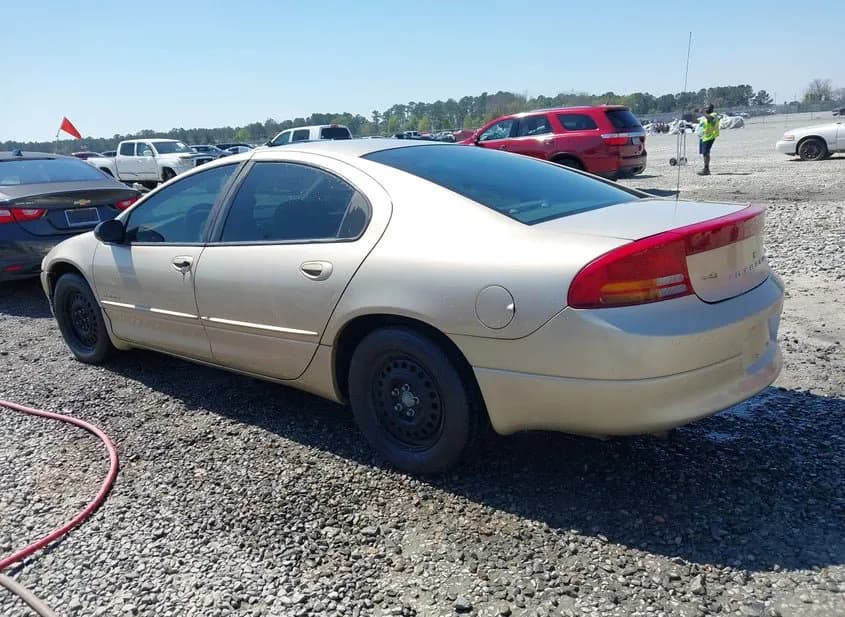 2000 DODGE Intrepid Used VIN 2B3HD46R9YH276514 – rear exterior 2000 DODGE Intrepid Used VIN 2B3HD46R9YH276514 – rear exterior