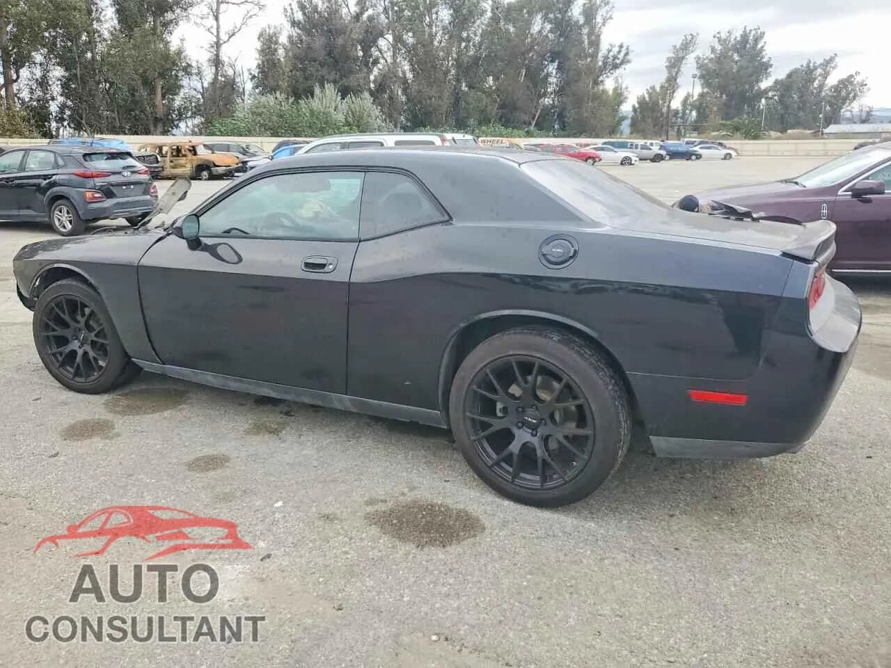 2009 DODGE CHALLENGER Damaged VIN 2B3LJ54T29H558521 – rear exterior 2009 DODGE CHALLENGER Damaged VIN 2B3LJ54T29H558521 – rear exterior