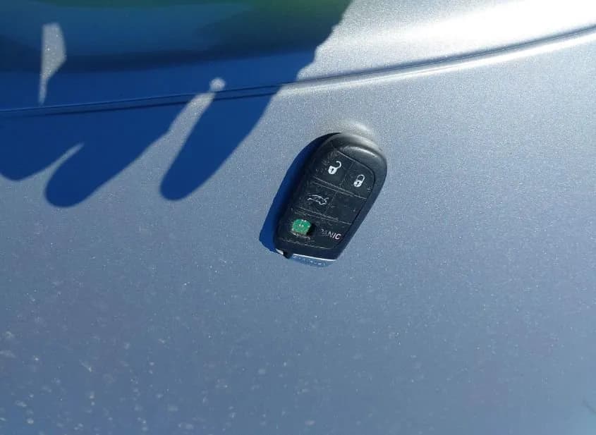 2013 CHRYSLER 300 Used VIN 2C3CCAAG3DH572482 – photo 17 2013 CHRYSLER 300 Used VIN 2C3CCAAG3DH572482 – photo 17