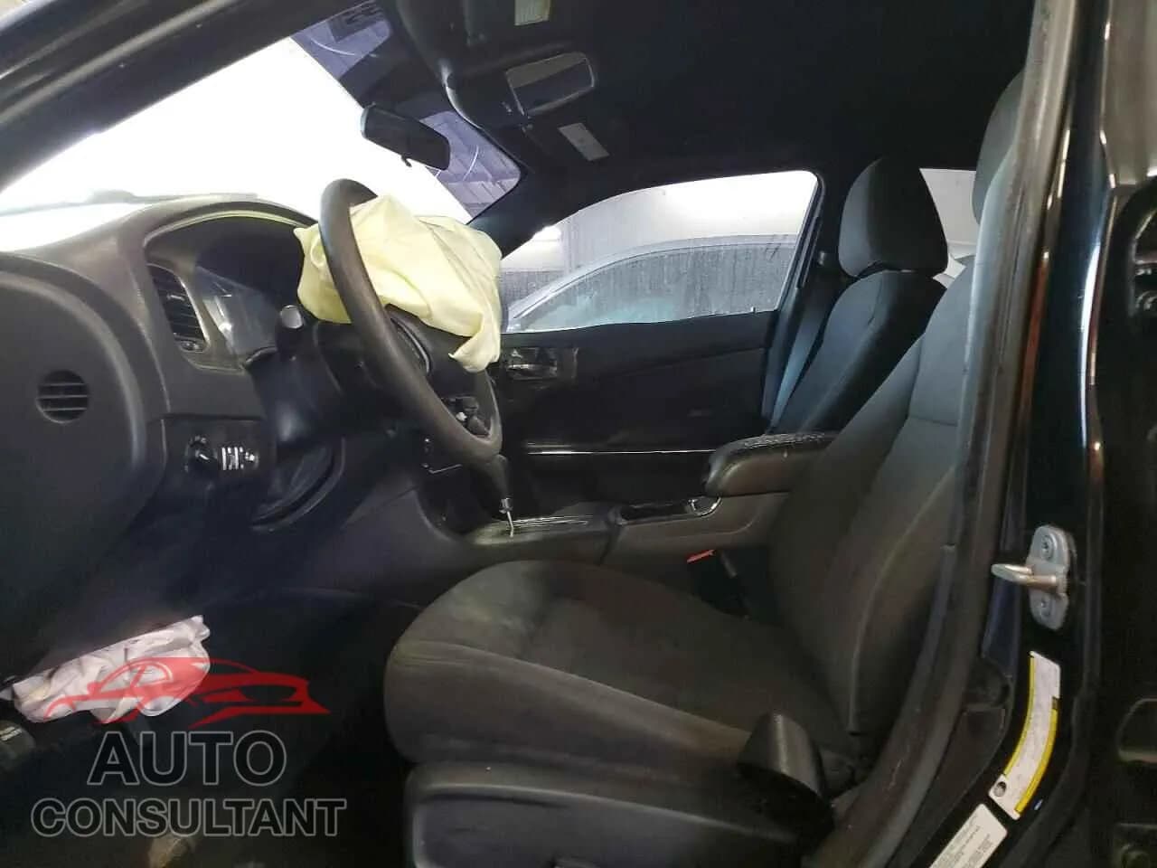 2012 DODGE CHARGER Damaged VIN 2C3CDXBG1CH212026 – exterior detail 2012 DODGE CHARGER Damaged VIN 2C3CDXBG1CH212026 – exterior detail