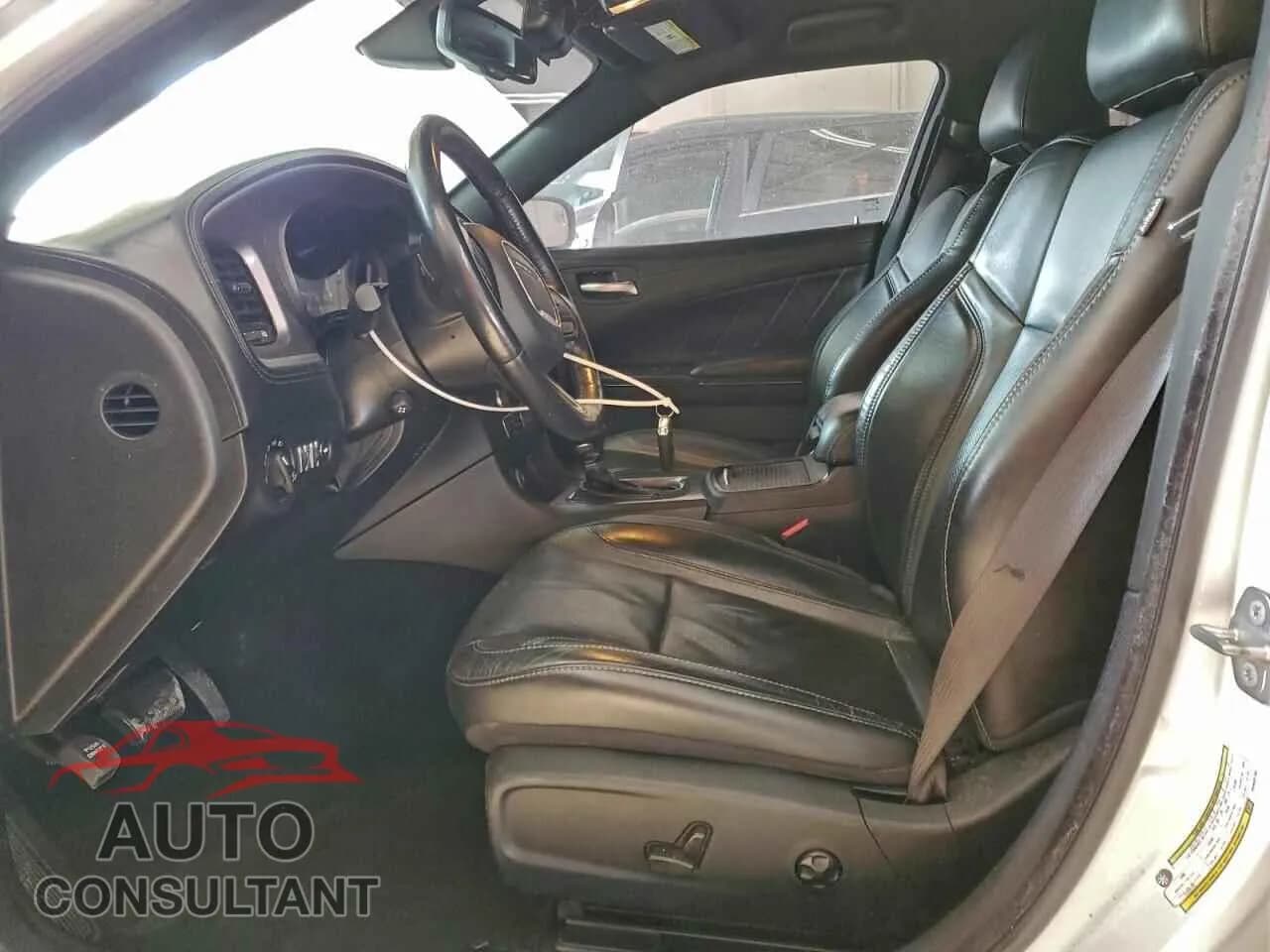 2021 DODGE CHARGER Damaged VIN 2C3CDXBGXMH645703 – exterior detail 2021 DODGE CHARGER Damaged VIN 2C3CDXBGXMH645703 – exterior detail