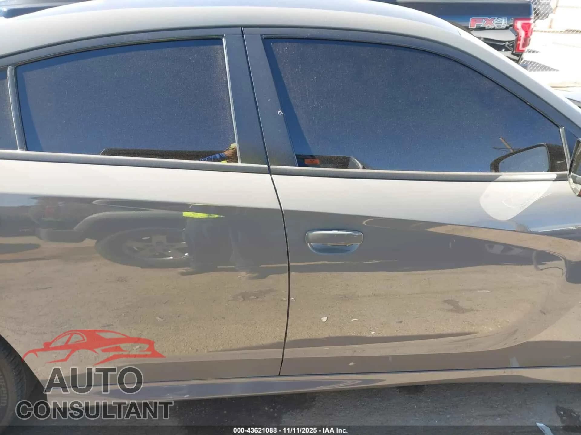 2018 DODGE CHARGER Damaged VIN 2C3CDXCT8JH188705 – photo 13 2018 DODGE CHARGER Damaged VIN 2C3CDXCT8JH188705 – photo 13
