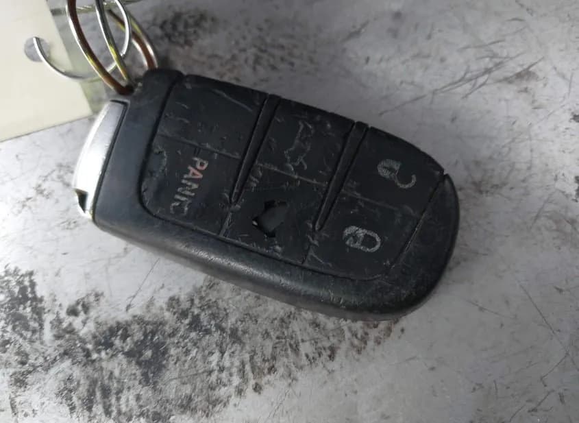 2018 DODGE Challenger Used VIN 2C3CDZBT0JH259571 – front exterior 2018 DODGE Challenger Used VIN 2C3CDZBT0JH259571 – front exterior