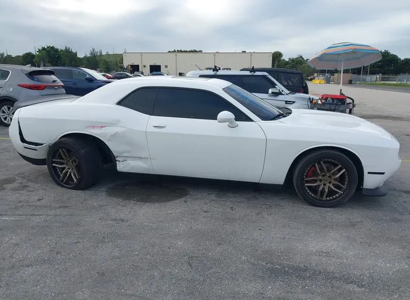 2018 DODGE Challenger Used VIN 2C3CDZBT0JH259571 – odometer reading 2018 DODGE Challenger Used VIN 2C3CDZBT0JH259571 – odometer reading