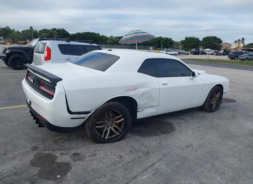 2018 DODGE Challenger Used VIN 2C3CDZBT0JH259571 – photo 11 2018 DODGE Challenger Used VIN 2C3CDZBT0JH259571 – photo 11
