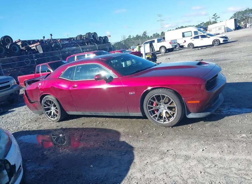 2017 DODGE Challenger Used VIN 2C3CDZDJXHH626272 – trunk area 2017 DODGE Challenger Used VIN 2C3CDZDJXHH626272 – trunk area