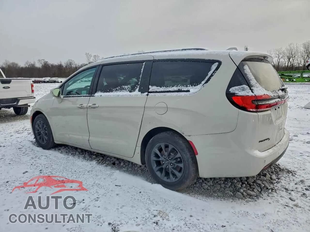 2021 CHRYSLER PACIFICA Damaged VIN 2C4RC1FG5MR540190 – rear exterior 2021 CHRYSLER PACIFICA Damaged VIN 2C4RC1FG5MR540190 – rear exterior