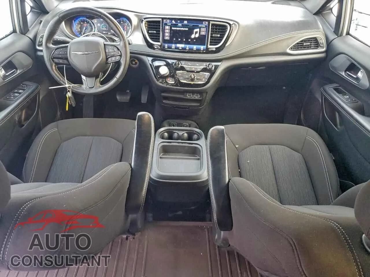 2021 CHRYSLER PACIFICA Damaged VIN 2C4RC1FG5MR540190 – undercarriage 2021 CHRYSLER PACIFICA Damaged VIN 2C4RC1FG5MR540190 – undercarriage