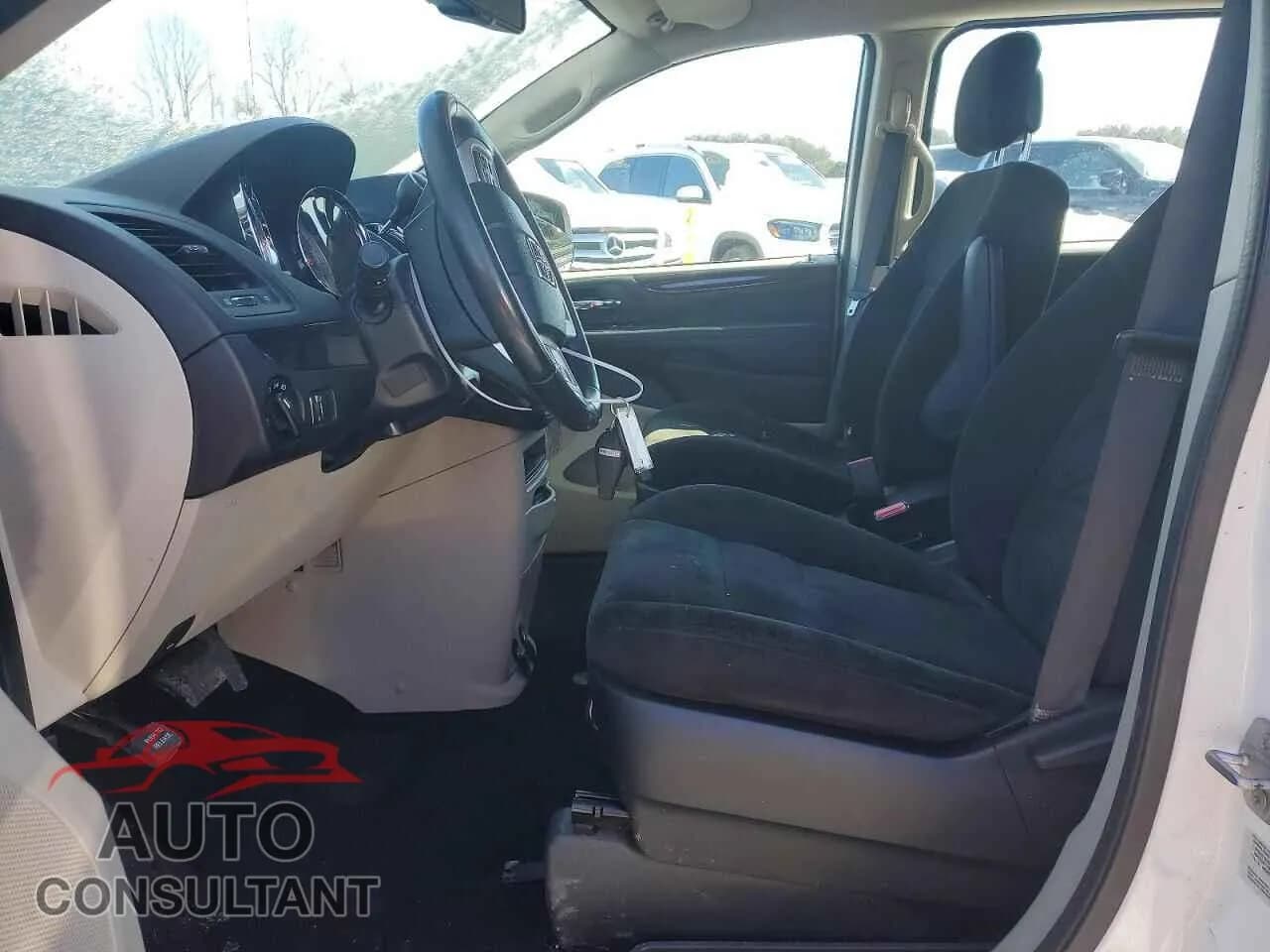 2016 DODGE CARAVAN Used VIN 2C4RDGBG0GR251308 – exterior detail 2016 DODGE CARAVAN Used VIN 2C4RDGBG0GR251308 – exterior detail