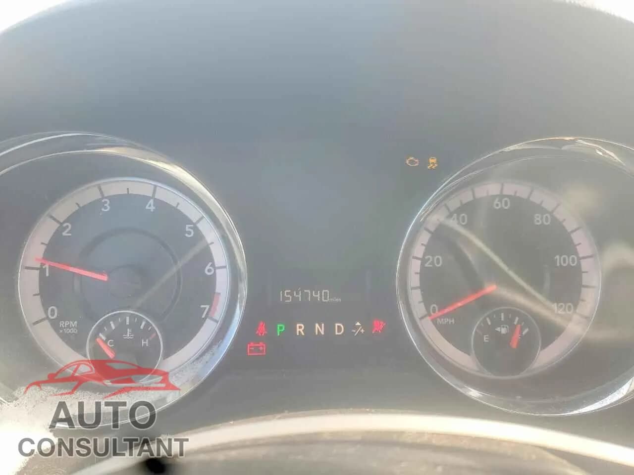 2014 DODGE CARAVAN Damaged VIN 2C4RDGBG5ER354799 – trunk area 2014 DODGE CARAVAN Damaged VIN 2C4RDGBG5ER354799 – trunk area