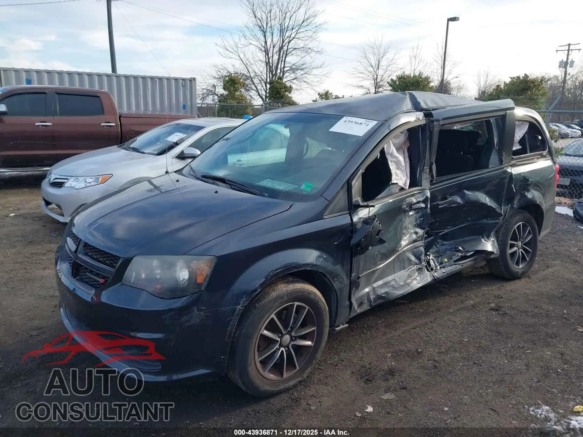 2014 DODGE GRAND CARAVAN Damaged VIN 2C4RDGBG7ER335882 – rear exterior 2014 DODGE GRAND CARAVAN Damaged VIN 2C4RDGBG7ER335882 – rear exterior