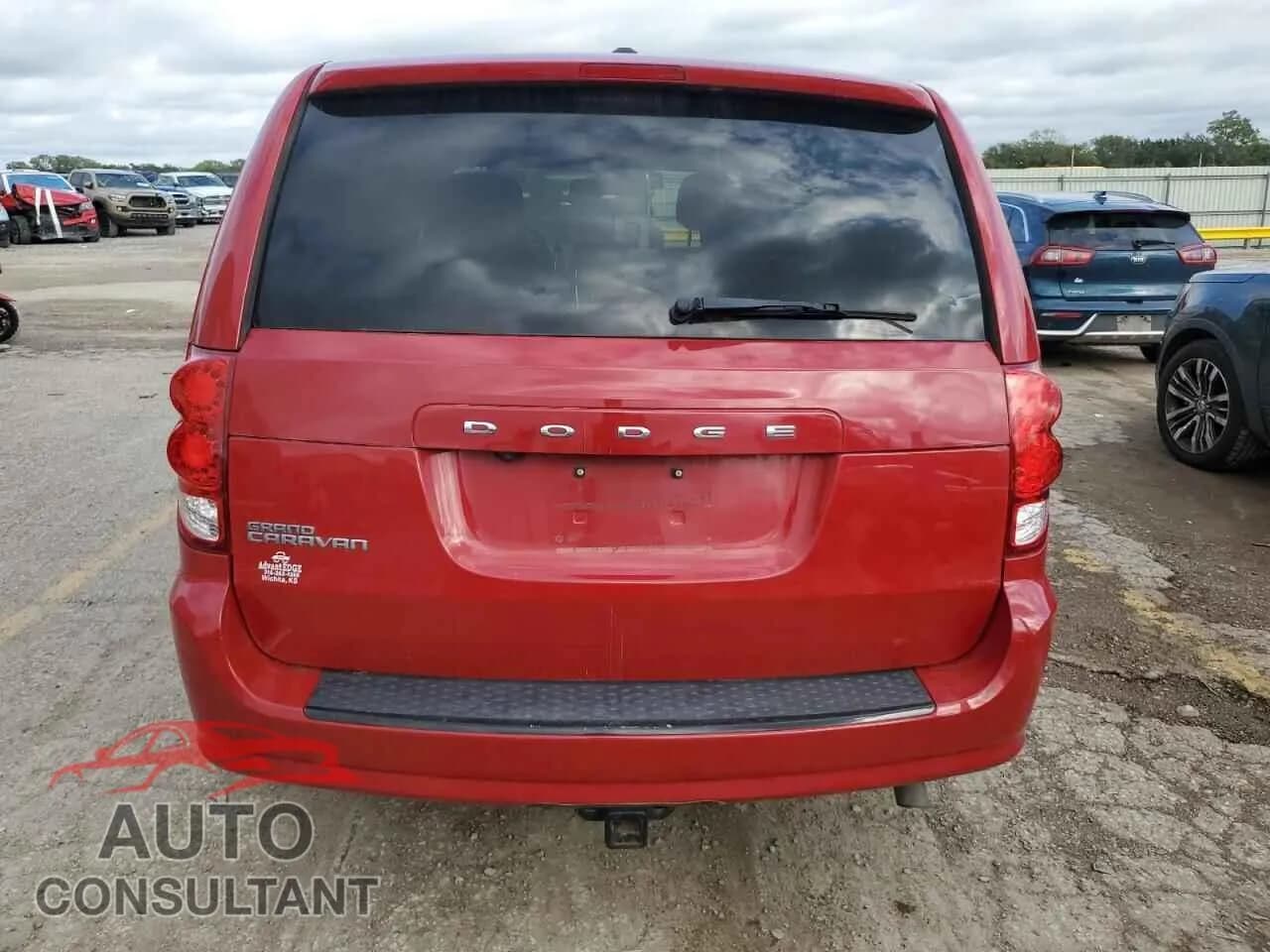 2014 DODGE CARAVAN Damaged VIN 2C4RDGCG6ER118919 – engine bay 2014 DODGE CARAVAN Damaged VIN 2C4RDGCG6ER118919 – engine bay