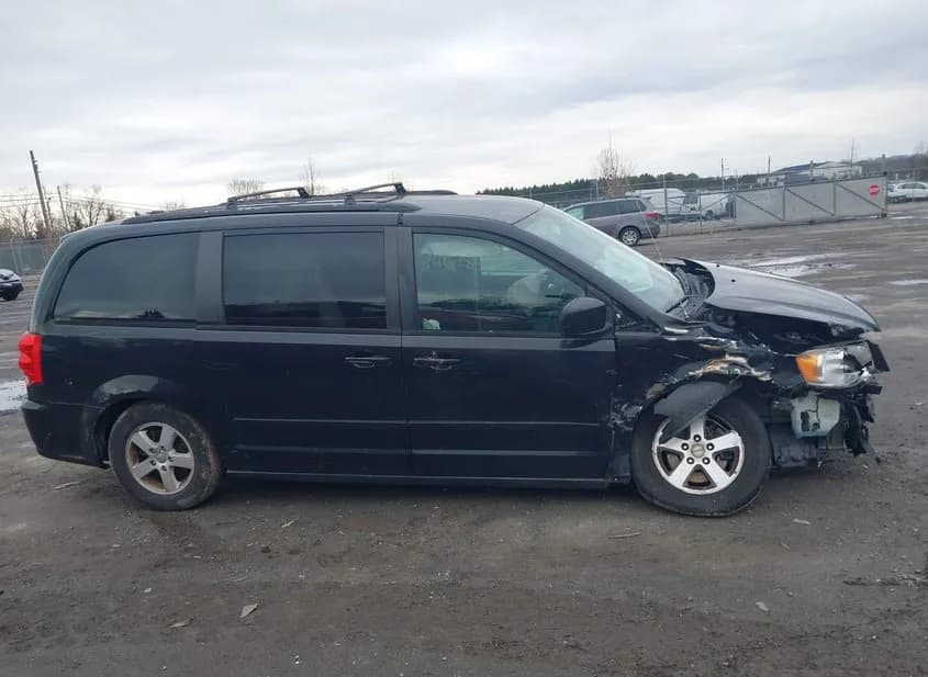 2013 DODGE Grand Caravan Used VIN 2C4RDGCG7DR651098 – photo 11 2013 DODGE Grand Caravan Used VIN 2C4RDGCG7DR651098 – photo 11