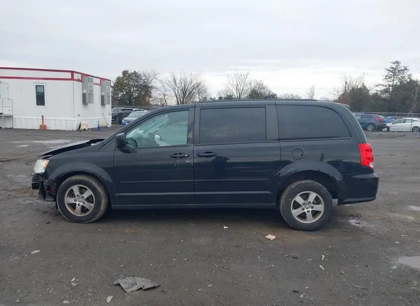 2013 DODGE Grand Caravan Used VIN 2C4RDGCG7DR651098 – photo 12 2013 DODGE Grand Caravan Used VIN 2C4RDGCG7DR651098 – photo 12