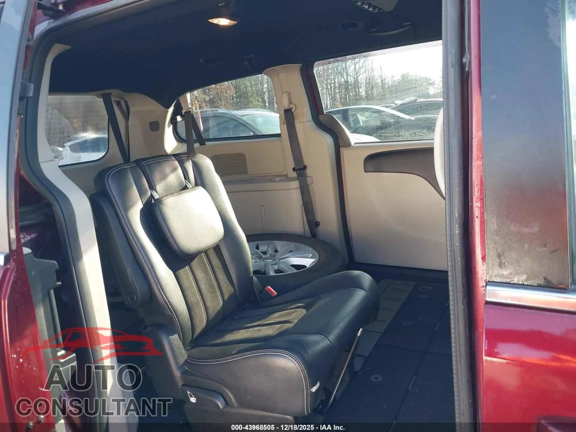 2019 DODGE GRAND CARAVAN Damaged VIN 2C4RDGCG8KR611903 – undercarriage 2019 DODGE GRAND CARAVAN Damaged VIN 2C4RDGCG8KR611903 – undercarriage