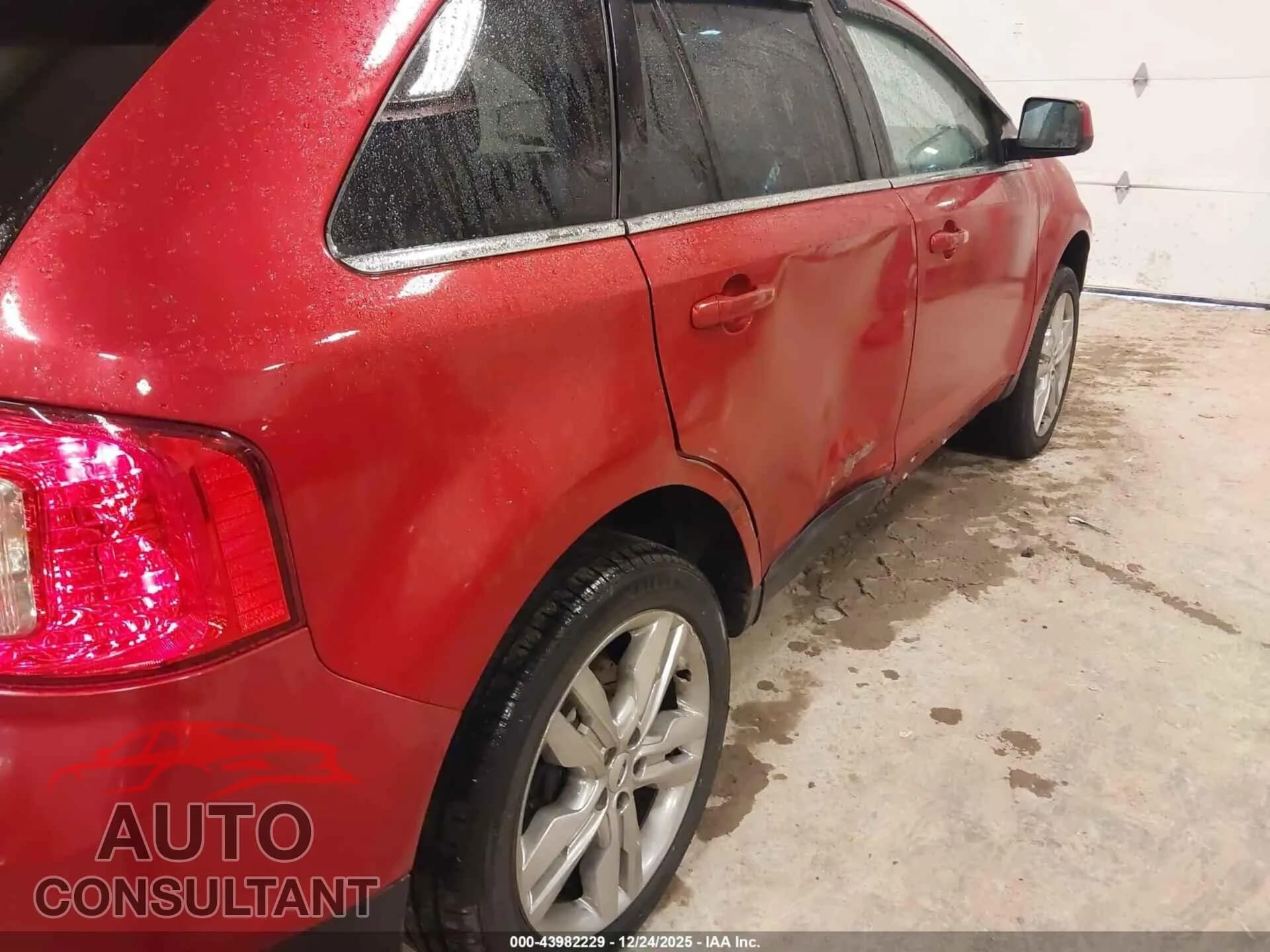 2011 FORD EDGE Damaged VIN 2FMDK4KCXBBA41906 – engine bay 2011 FORD EDGE Damaged VIN 2FMDK4KCXBBA41906 – engine bay