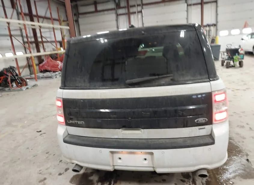 2018 FORD Flex Used VIN 2FMHK6D83JBA18410 – exterior detail 2018 FORD Flex Used VIN 2FMHK6D83JBA18410 – exterior detail